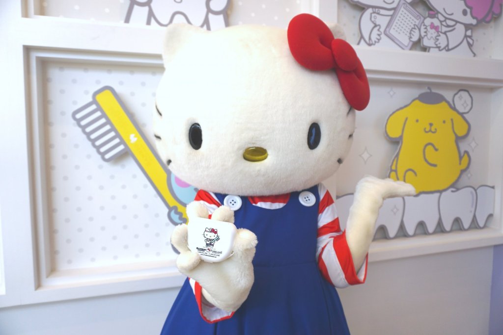 ハローキティを歯科医に選びましょう!