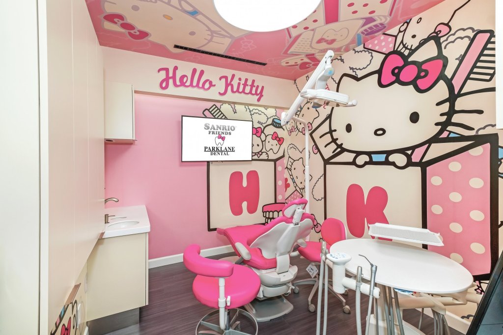 estatua de hello kitty