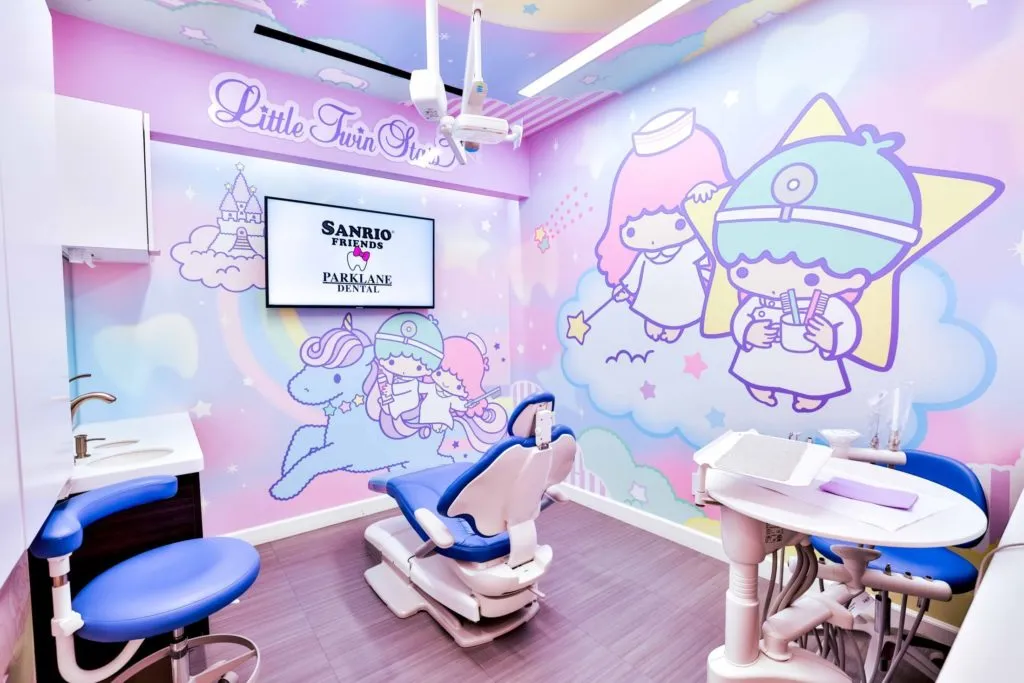 estatua de hello kitty
