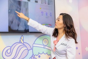 Cosmetic Dentist consultation for gum disease and cavity for smile makeover atfor preventive dentistry at Parklane Dental in temple city